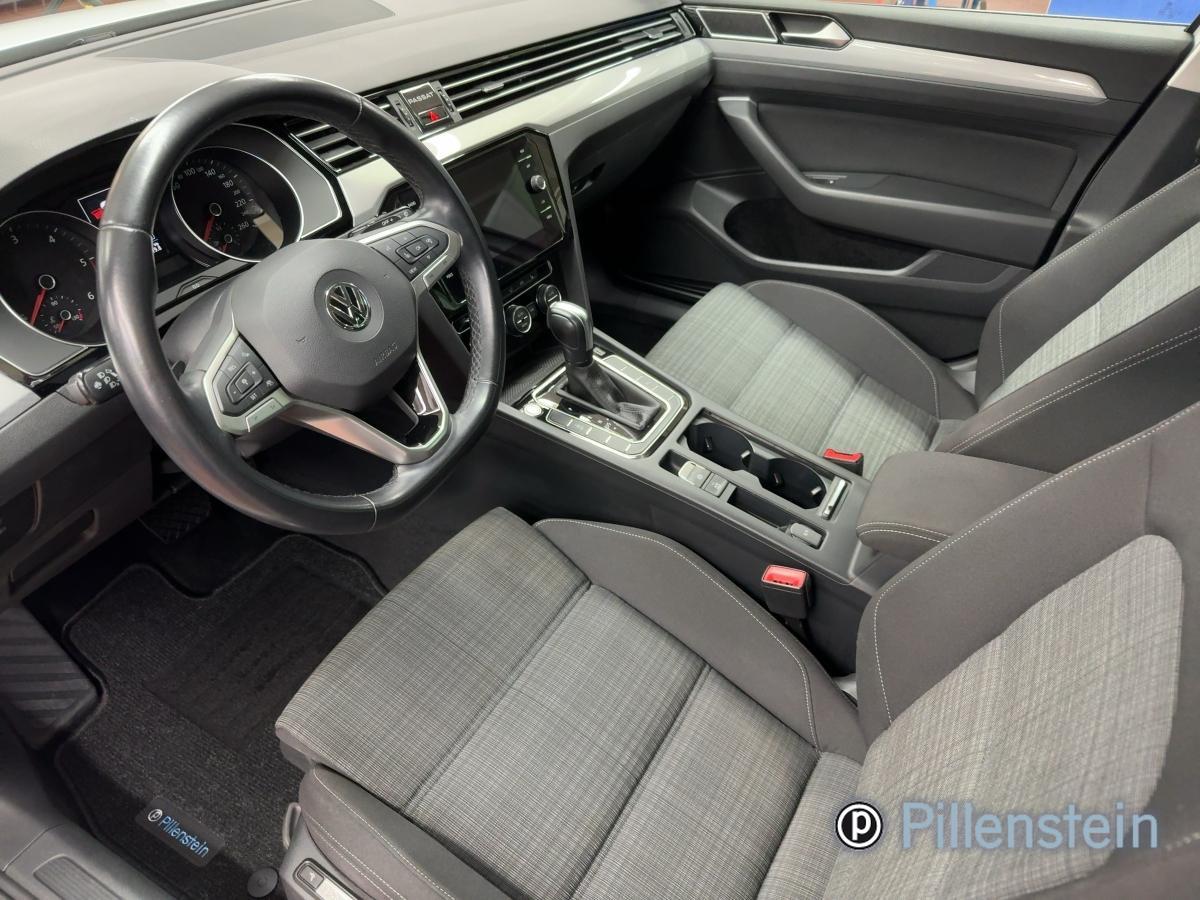 VW Passat Variant Business 2.0 TDI DSG LED-MATRIX NAVI SITZH. 