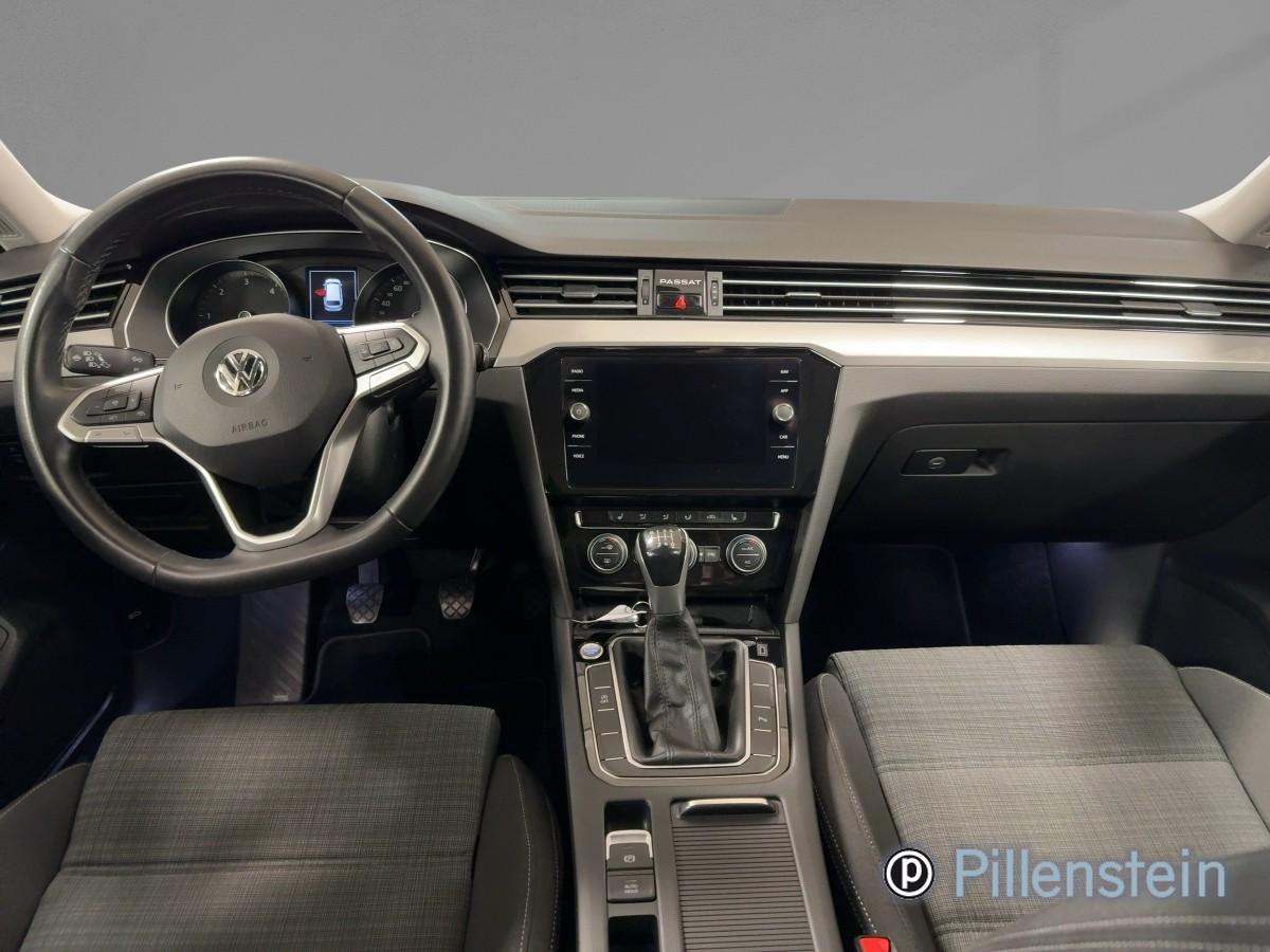 VW Passat Variant Business 2.0 TDI LED NAVI KAMERA SITZH. 