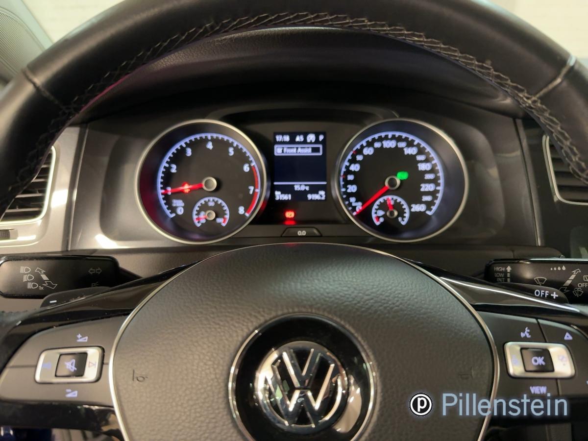 VW Golf VII Comfortline 1.0 TSI DSG LED NAVI SITZH. PDC 