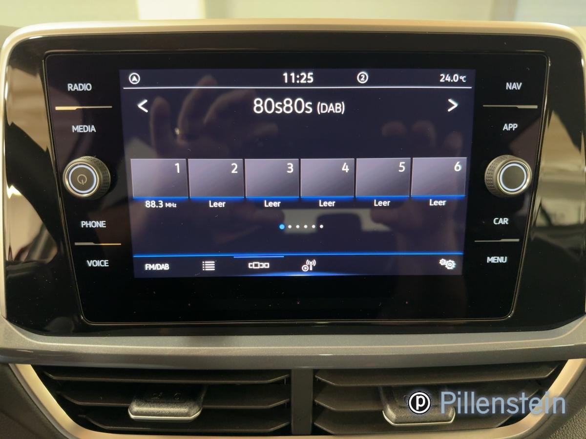 VW T-Roc STYLE 1.5 TSI LED-PLUS NAVI ACC SITZH. 