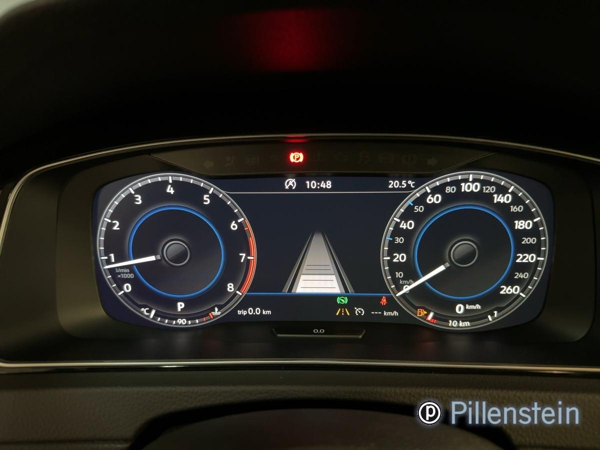 VW Golf VII IQ.DRIVE 1.5 TSI DSG ACTIVE-INFO LED SITZH. AC 