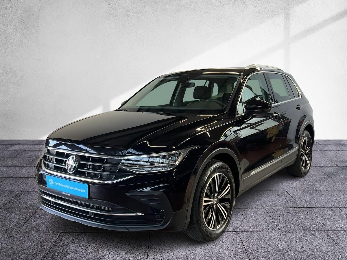 VW Tiguan MOVE 1.5 TSI LED PANO AHK ACC 