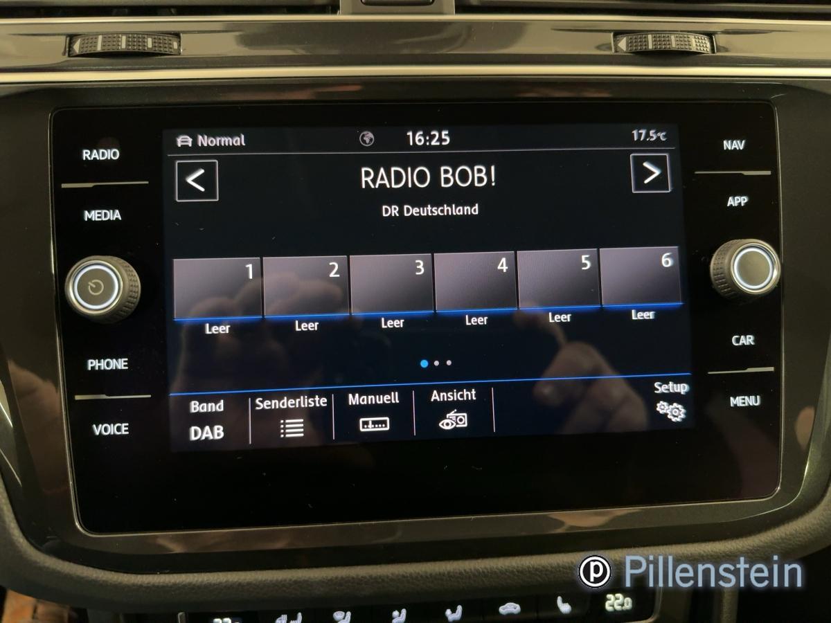 VW Tiguan 1.5 TSI DSG R-LINE LED AHK HUD DYNAUDIO 