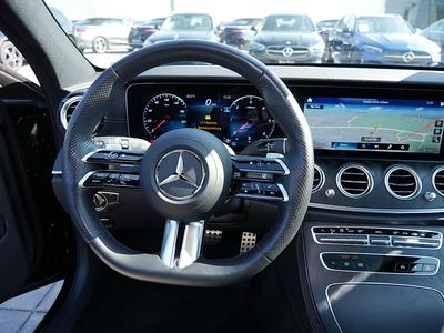 Mercedes-Benz E 400 d 4M T+AMG+NIGHT+AHK+360°+PANO+MULTIBEAM++ 