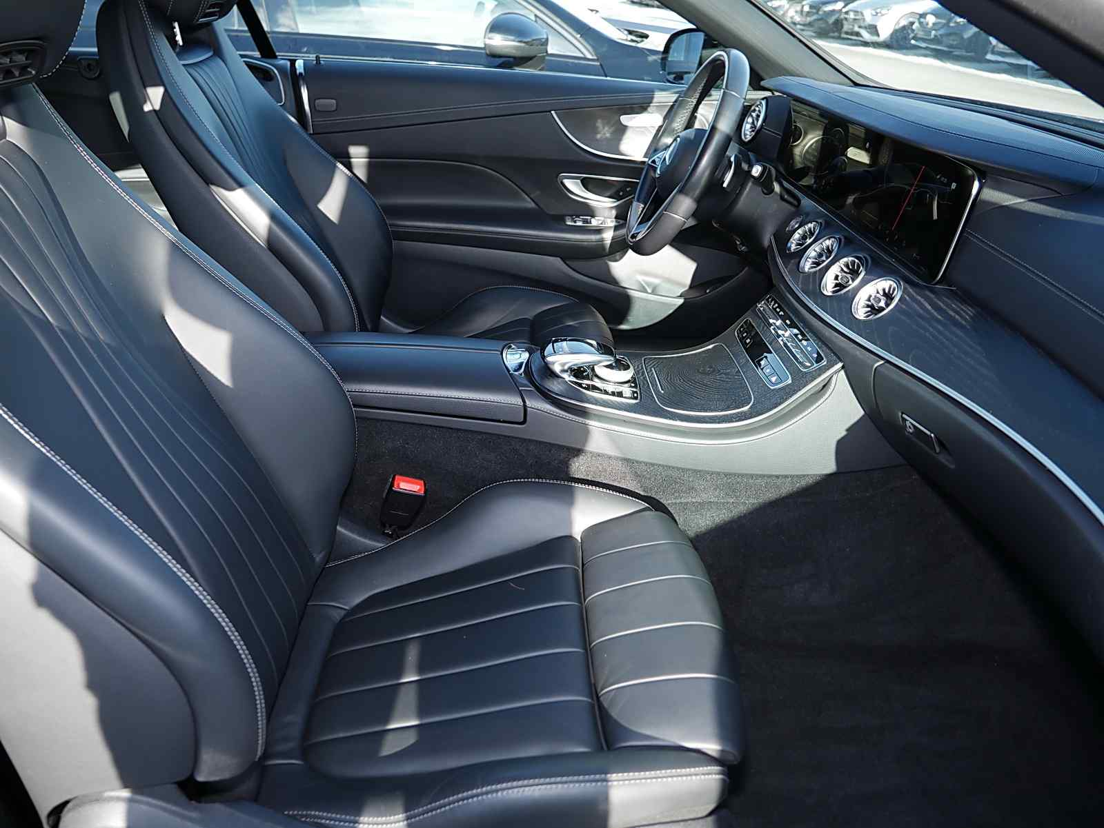 Mercedes-Benz E 400 d 4M Cabrio+AVANTGARDE+AIRCAP+360+AIRSCARF 