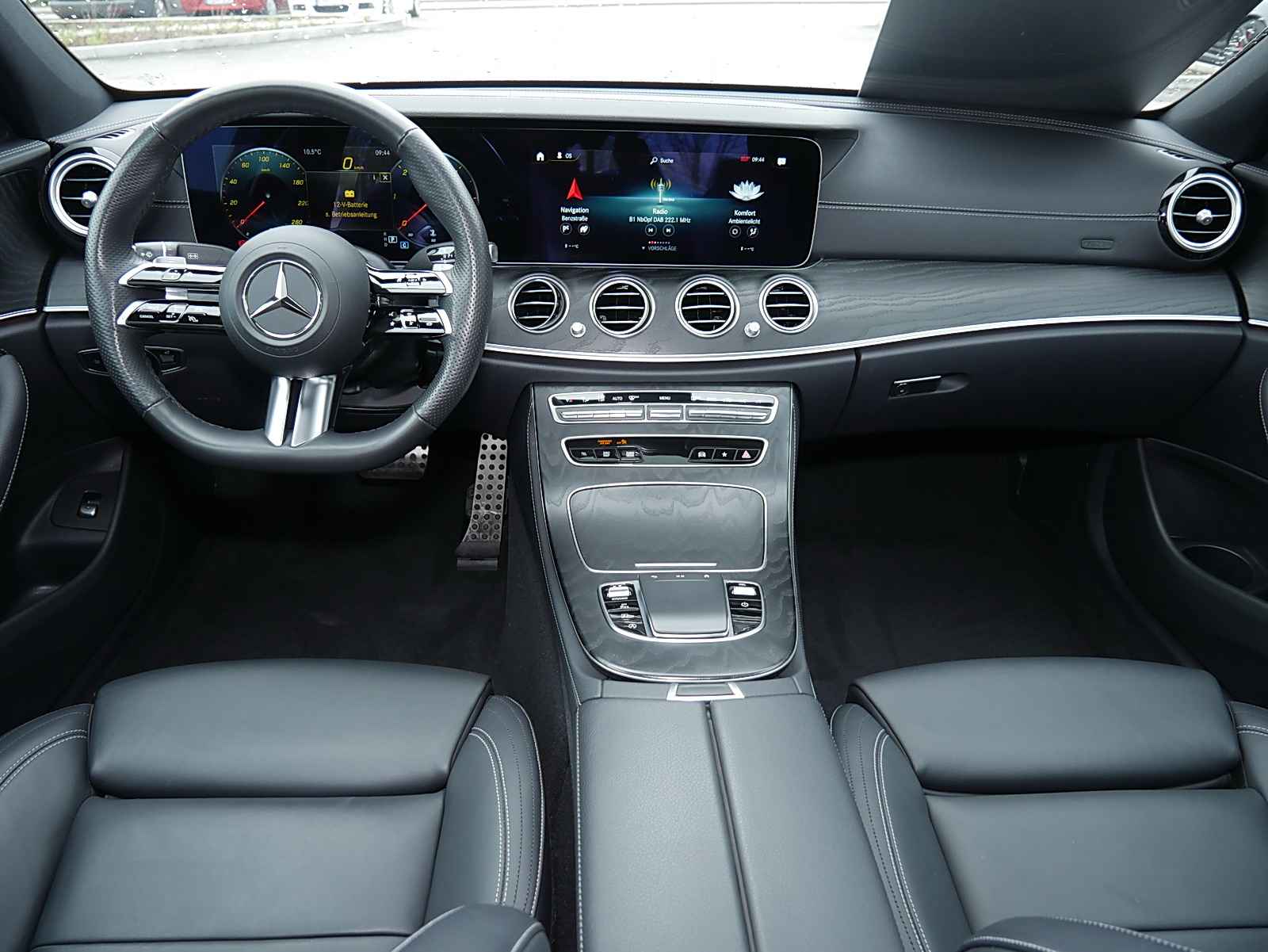 Mercedes-Benz E 400 d 4M Limo+AMG+PANO+360°+DISTRONIC+SHZ+19