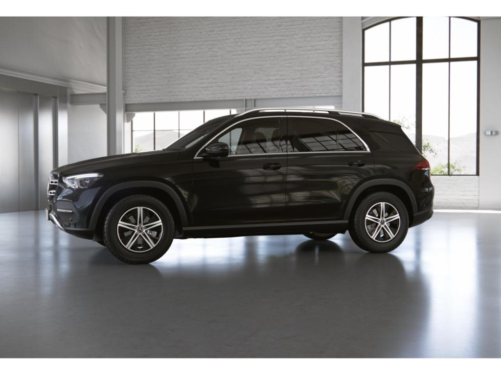 Mercedes-Benz GLE 300 d 4M+AMGint+DISTRONIC+AHK+PANO+MULTIBEAM 