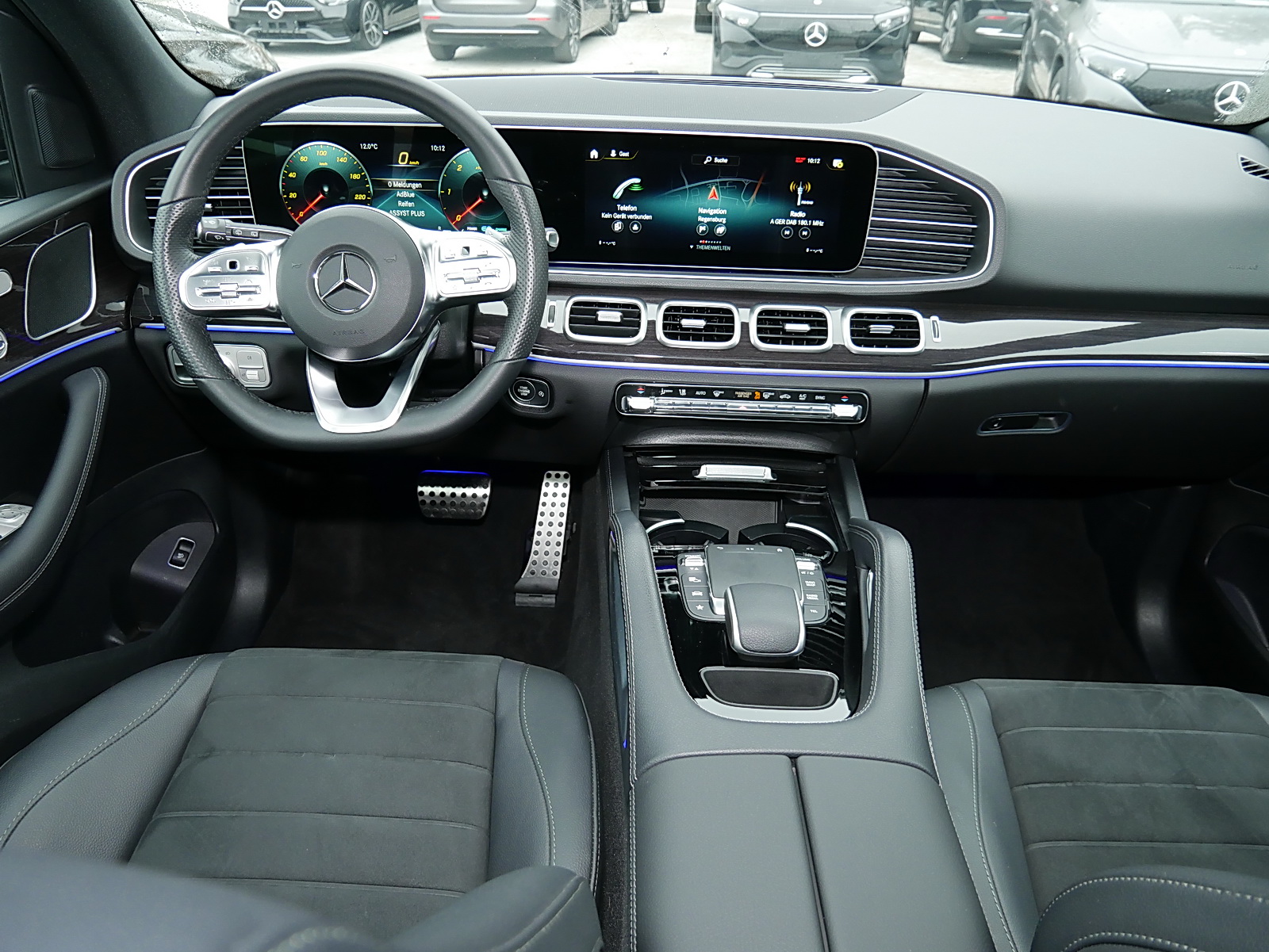 Mercedes-Benz GLE 300 d 4M+AMGint+DISTRONIC+AHK+PANO+MULTIBEAM 