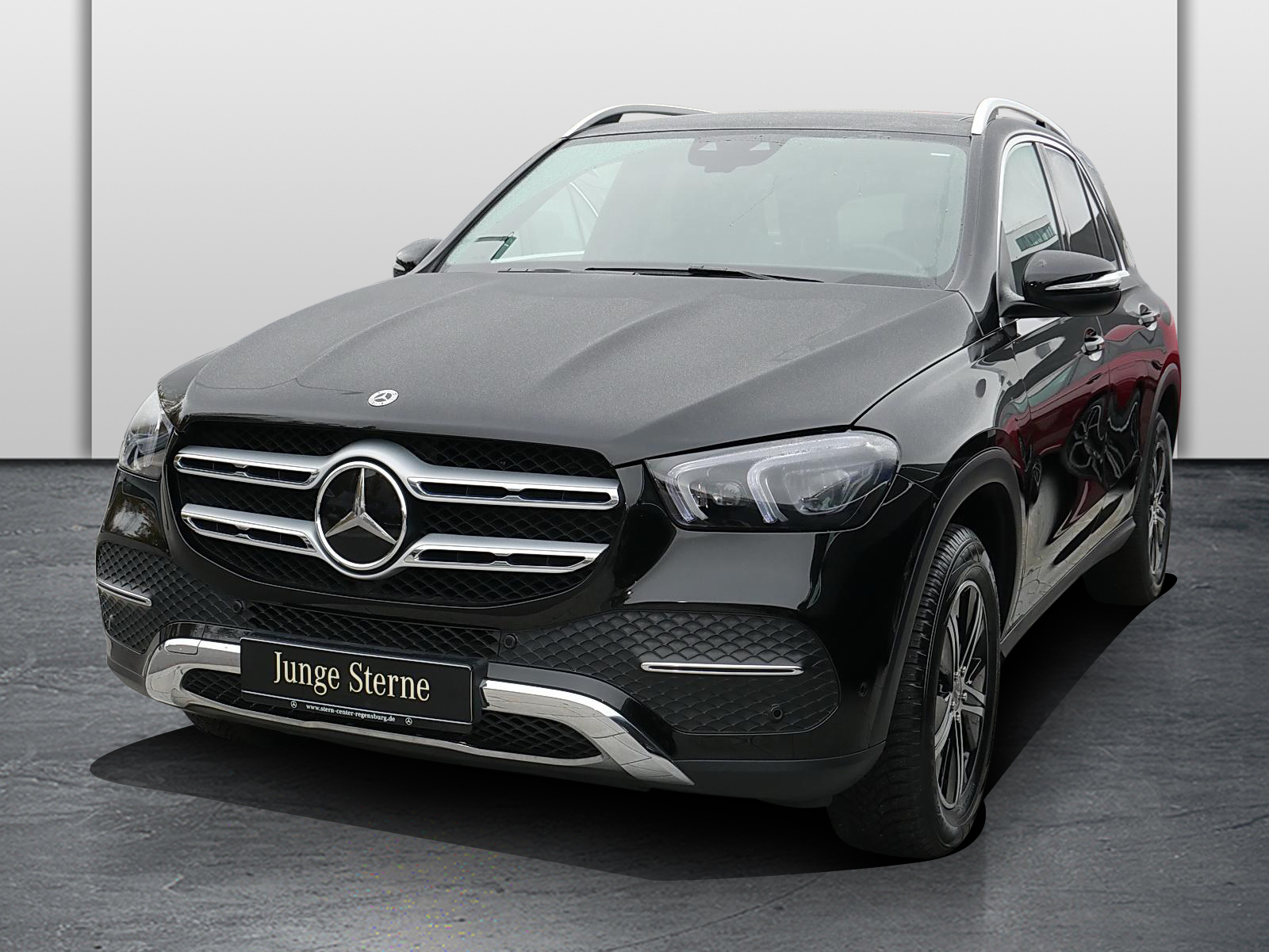 Mercedes-Benz GLE 300 d 4M+AMGint+DISTRONIC+AHK+PANO+MULTIBEAM 