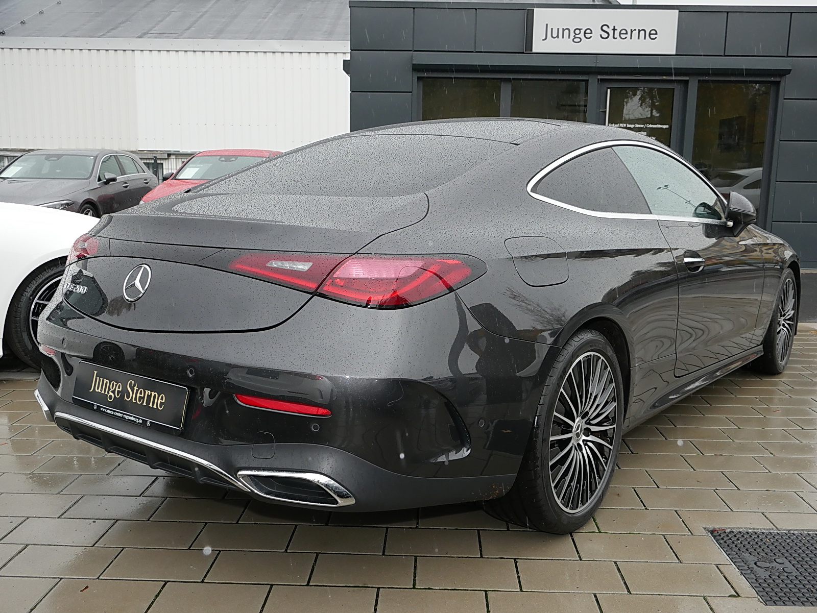 Mercedes-Benz CLE 200 Coupé+AMG+DISTRONIC+360+PANO+DIGITALLED+ 