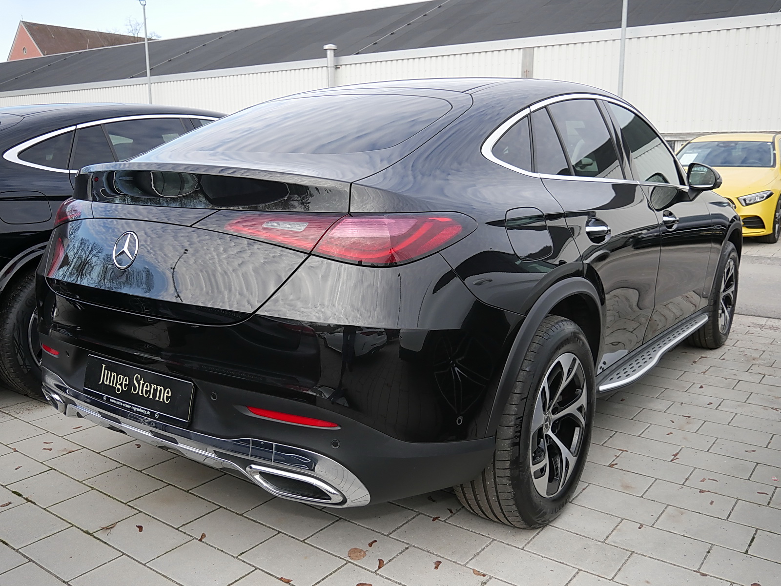 Mercedes-Benz GLC 300 e 4M Coupé+AVANTGARDE+AHK+360°+DISTRONIC 