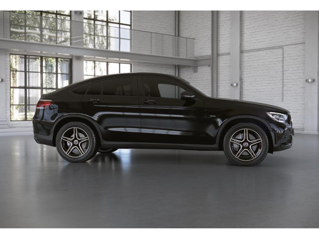 Mercedes-Benz GLC 300 de 4M Coupé+AMG+NIGHT+LED+KAMERA+PDC+SHZ 