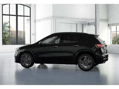 Mercedes-Benz GLA 200 AMG+DISTRONIC+360°+NIGHT+MULTIBEAM+K-GO+ 