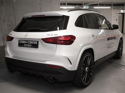 Mercedes-Benz GLA 35 AMG 4M+AMG+NIGHT+21