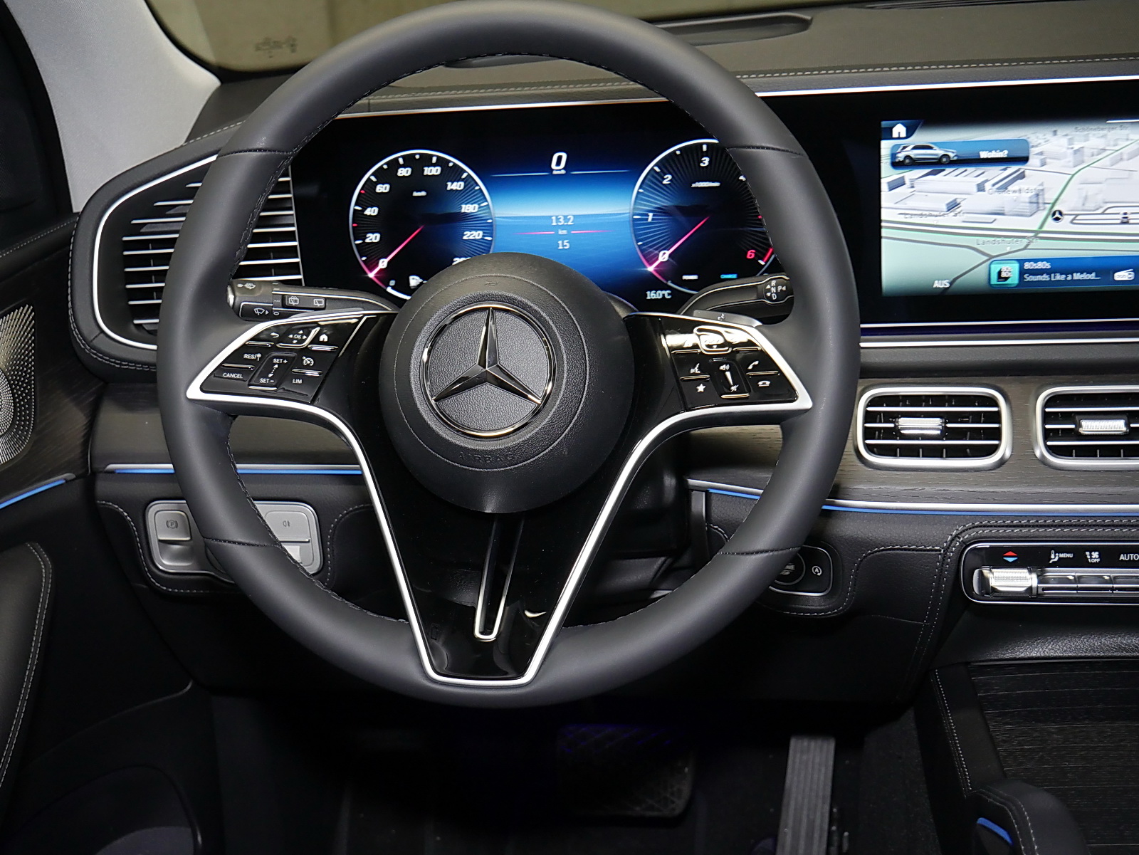 Mercedes-Benz GLE 450 d 4M+AIRMATIC+AHK+360°+HUD+MEMORY+DIST.+ 