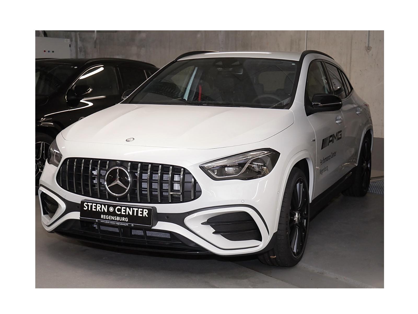 Mercedes-Benz GLA 35 AMG 4M+AMG+NIGHT+21