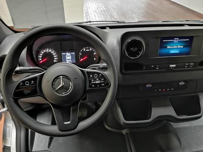 Mercedes-Benz Sprinter 319 CDI L2H2 Klima AHK 3,5t Kamera MBUX 