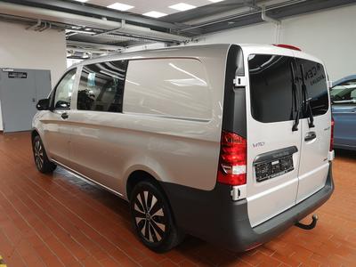 Mercedes-Benz Vito 119 CDI lang Mixto Allrad Navi LED Kamera 