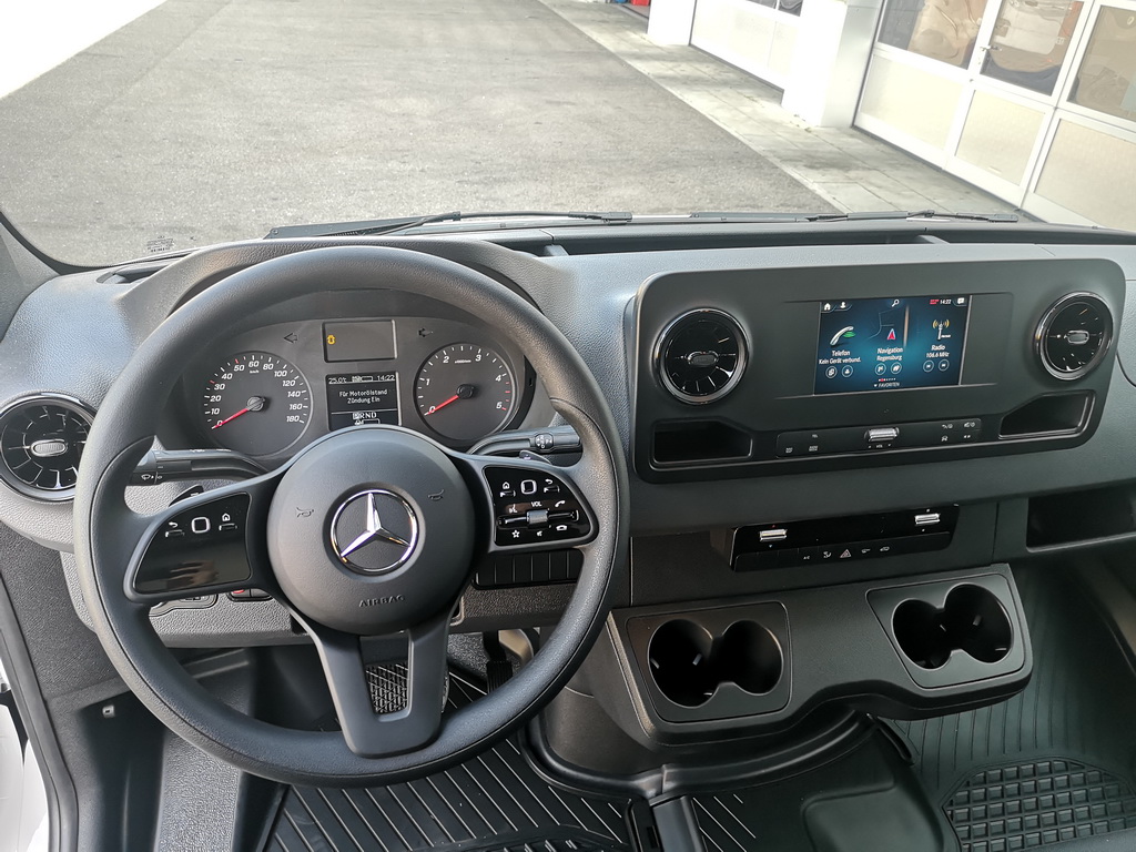 Mercedes-Benz Sprinter 319CDI Kofffer/LBW Klima Automatik Navi 