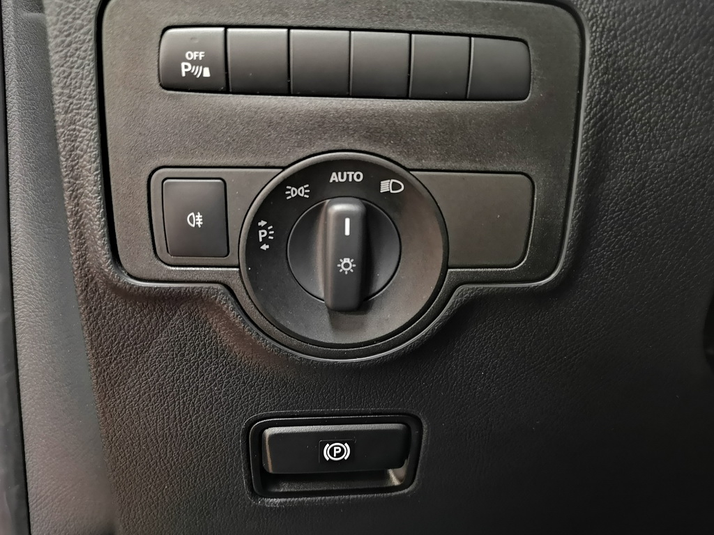 Mercedes-Benz Vito 116 CDI lang Mixto Klima LED Navi Kamera 