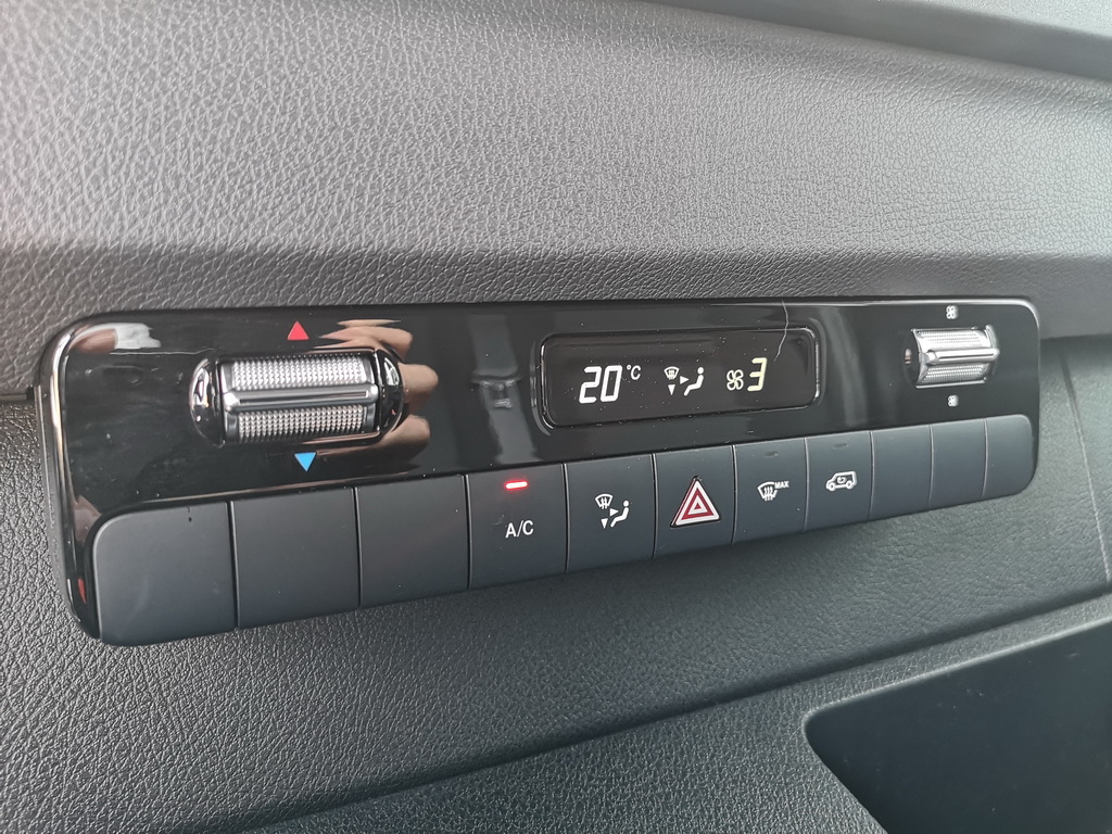 Mercedes-Benz Sprinter 316 CDI Maxi Koffer/LBW Klima Kamera 