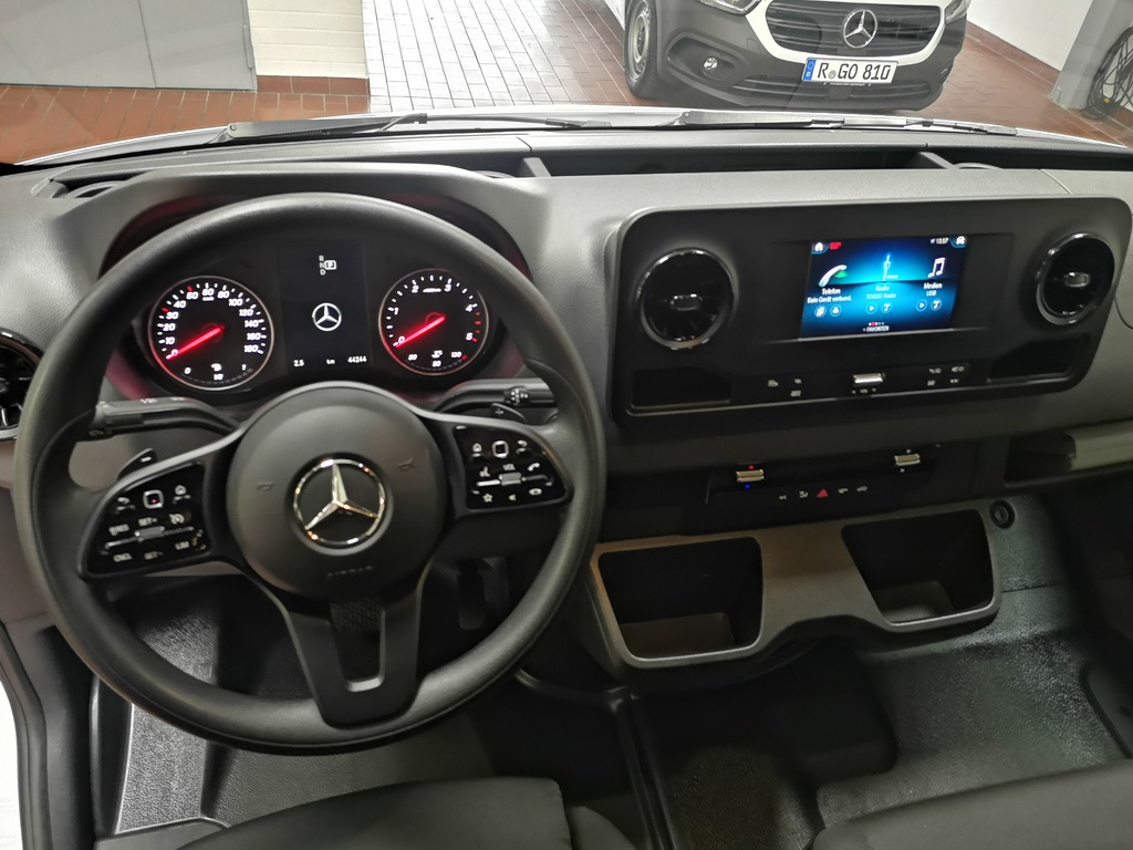 Mercedes-Benz Sprinter 317 CDI L2H2 Klima Kamera Tempomat DAB 