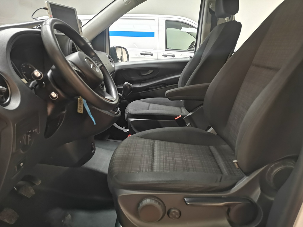 Mercedes-Benz Vito 111 CDI Tourer Pro lang Klima Standheizung 