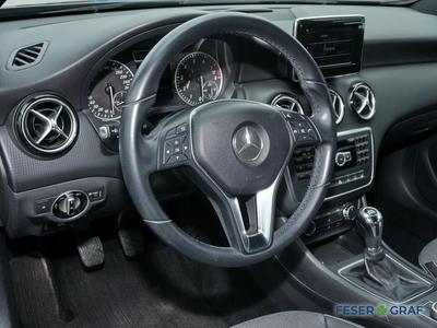 Mercedes-Benz A 200 Klima Sitzhzg. 8-fach-bereift Parkpilot 