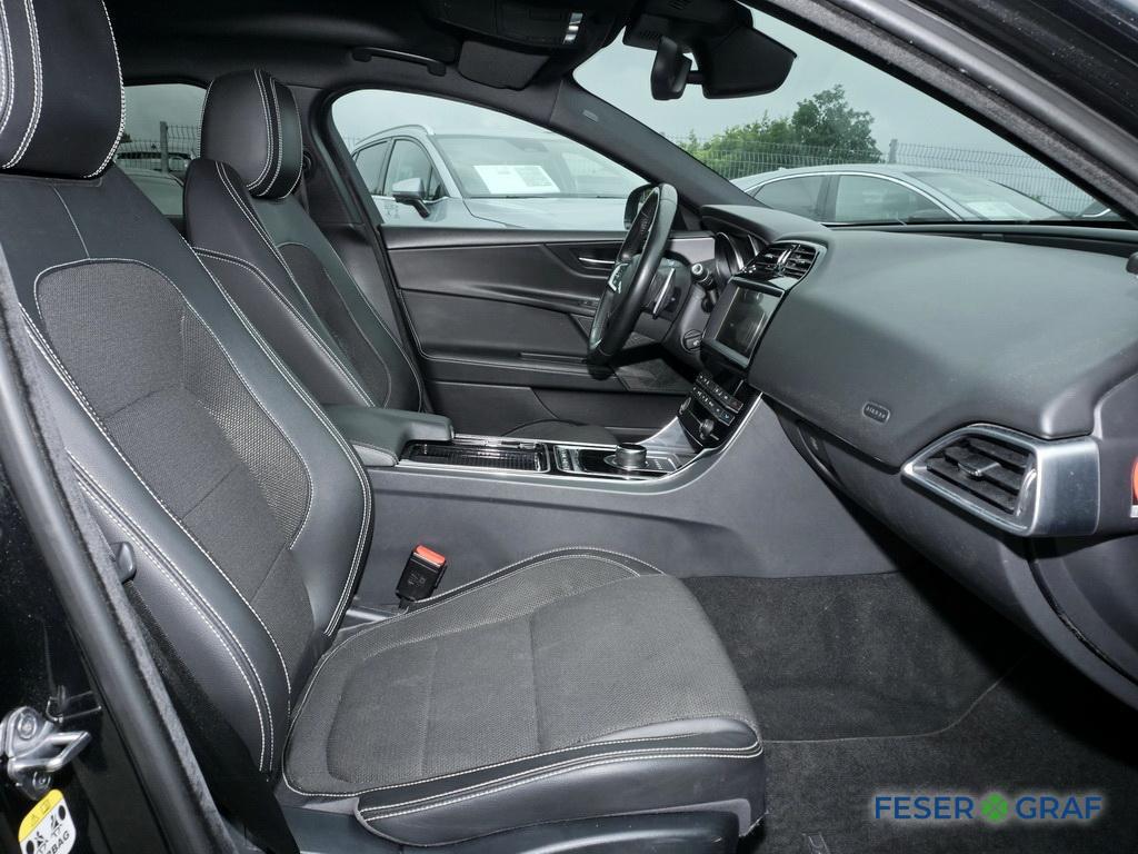 Jaguar XE 20d Portfolio Navi 4x Sitzhzg eSitz Parkpilot 