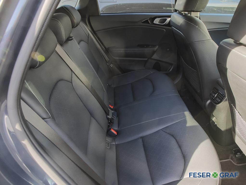 Kia Ceed Sportswagon 1.6 Plug-In Hybrid Platinum 