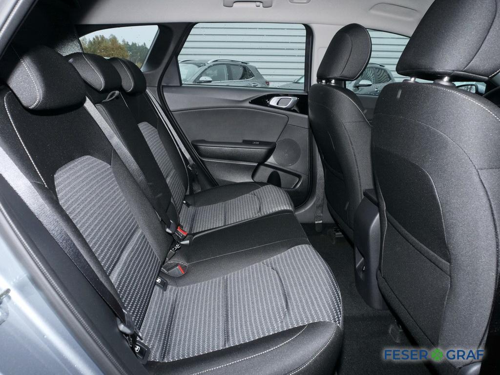 Kia Ceed Sportswagon 1.5T 140 VISION KOMFORT+ NAVI 