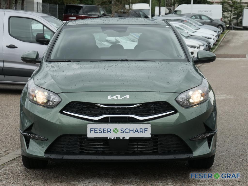 Kia Ceed 1.5T DCT7 VISION KOMFORT+ NAVI Parkpilot 