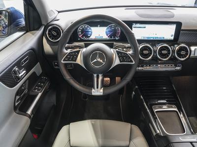 Mercedes-Benz GLB 220 d 4M Progressive AHK Panorama Standhzg 