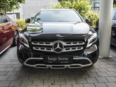 Mercedes-Benz GLA 180 Urban Sitzheizung Garmin-Navi LED AHK 