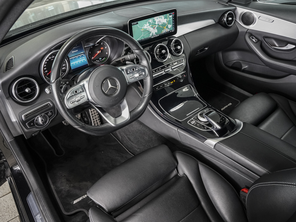 Mercedes-Benz C 300 T de AMG Line Comand Parktronic Keyless-Go 