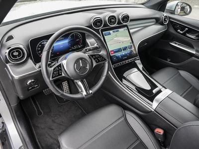 Mercedes-Benz GLC 300 de 4M Avantgarde Distronic Kamera AHK 