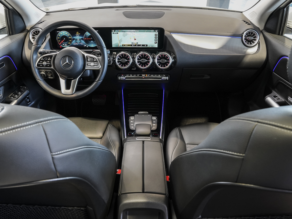 Mercedes-Benz EQA 250 Progressive Panorama Rückfahrkamera LED 