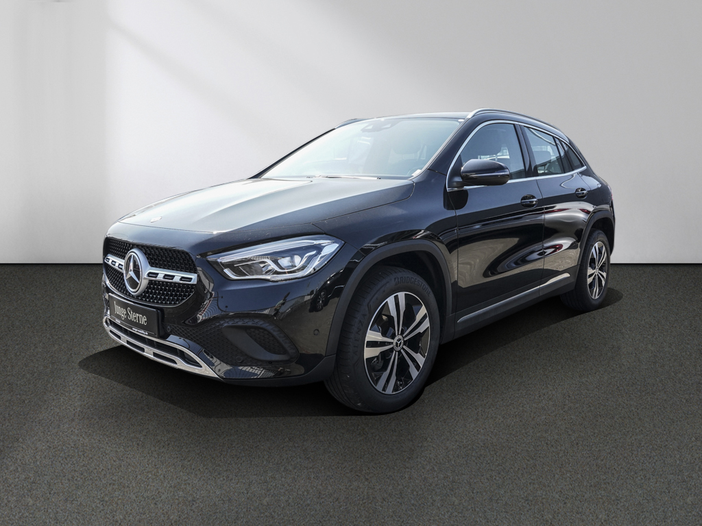 Mercedes-Benz GLA 220 d 4M Progressive Rückfahrkamera LED AHK 