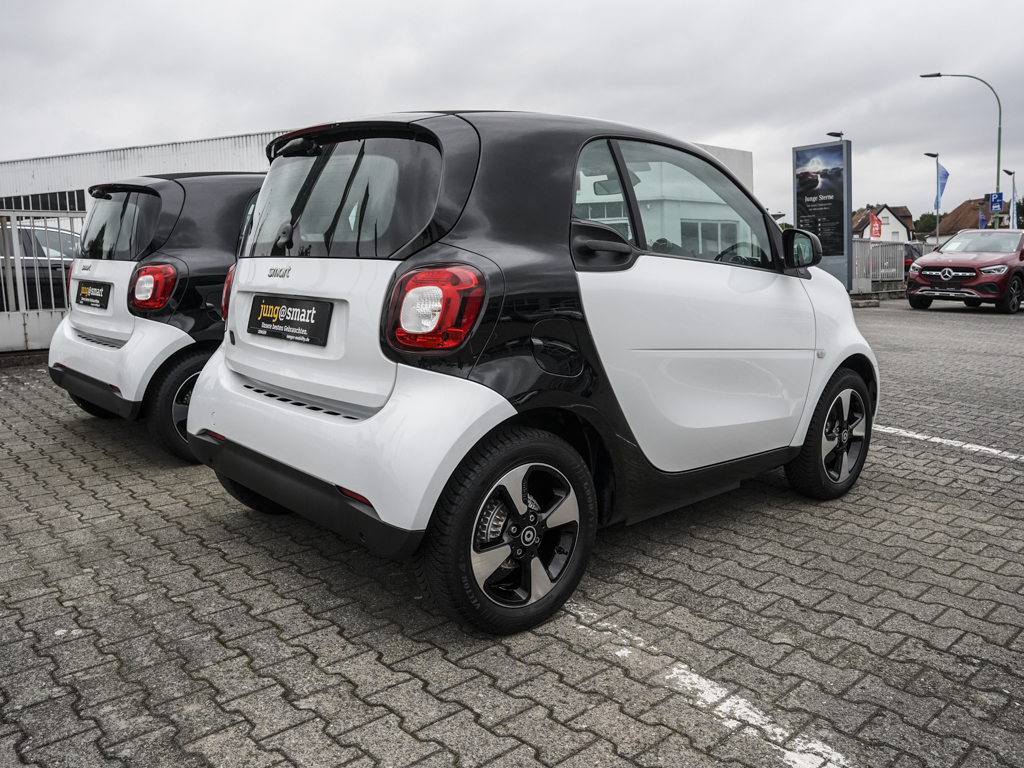 Smart EQ fortwo Passion Cool&Audio Alufelgen Winter-P. 