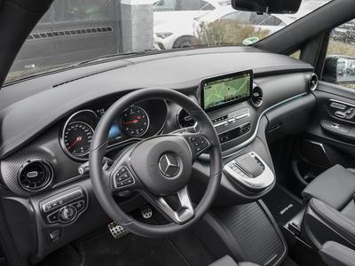 Mercedes-Benz V 300 d Edition Avantgarde 4x4 lang AMG Pano 360° 