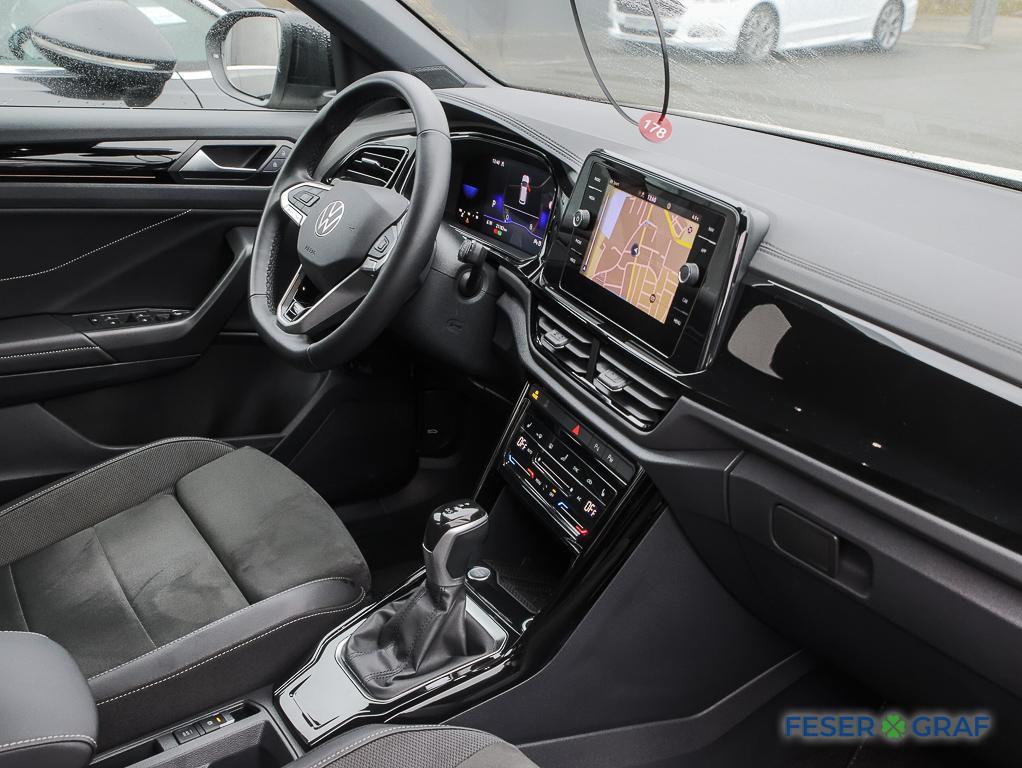 VW T-Roc R-Line BlackStyle 1.5 TSI DSG NAvi AHK Kamera LED 