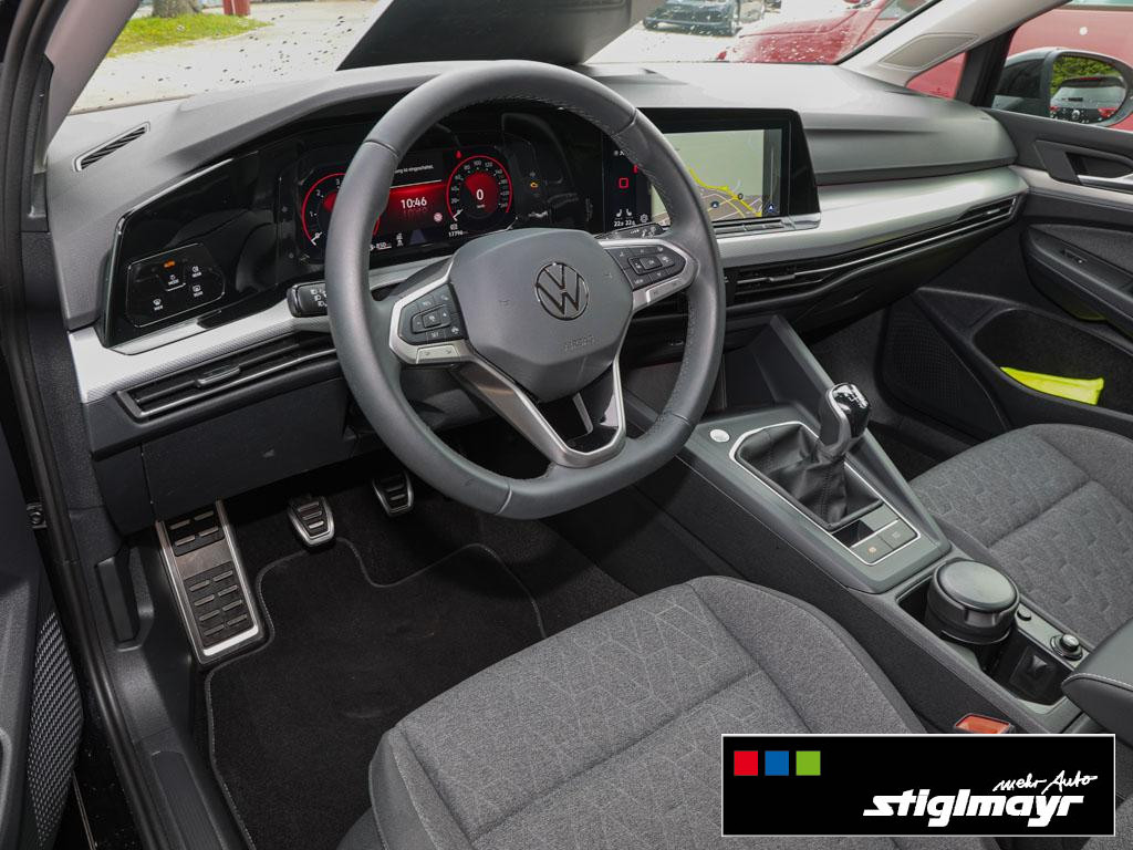 VW Golf VIII MOVE 2.0 TDI ACC+DAB+LED+NAVI 