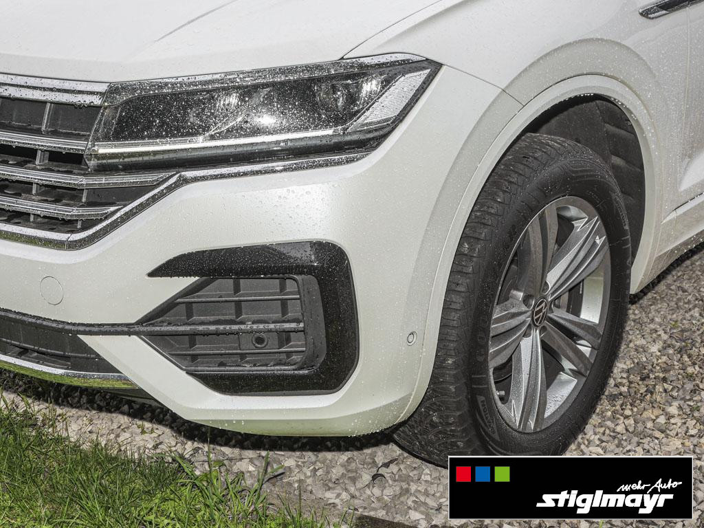 VW Touareg R-line V6 3.0TDI 4-Motion LED+LEDER+NAVI 