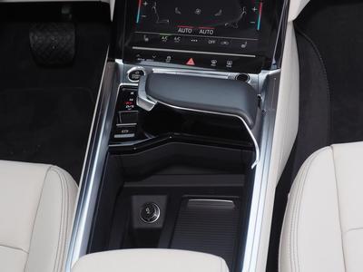 Audi E-tron Sportback S-line 55 quattro MATRIX+NAVI+PANO 