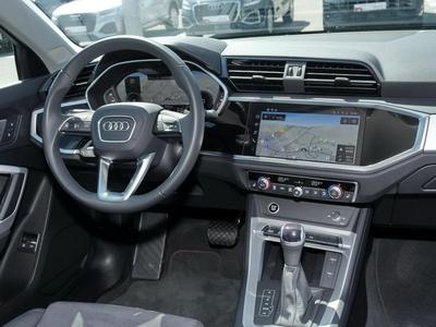 Audi Q3 S line 45 TFSIe AHK+LED+NAVI+Virtual 