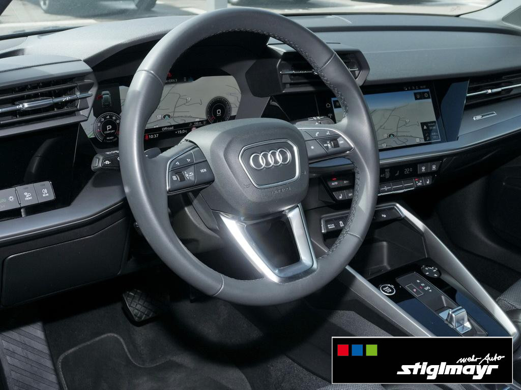 Audi A3 Sportback Advanced 30TFSI ACC+AHK+LED+NAVI+VC 