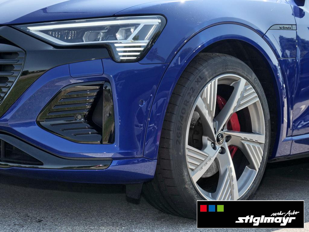 Audi Q8 e-tron S line 55 quattro ACC+AHK+HUD+MATRIX 