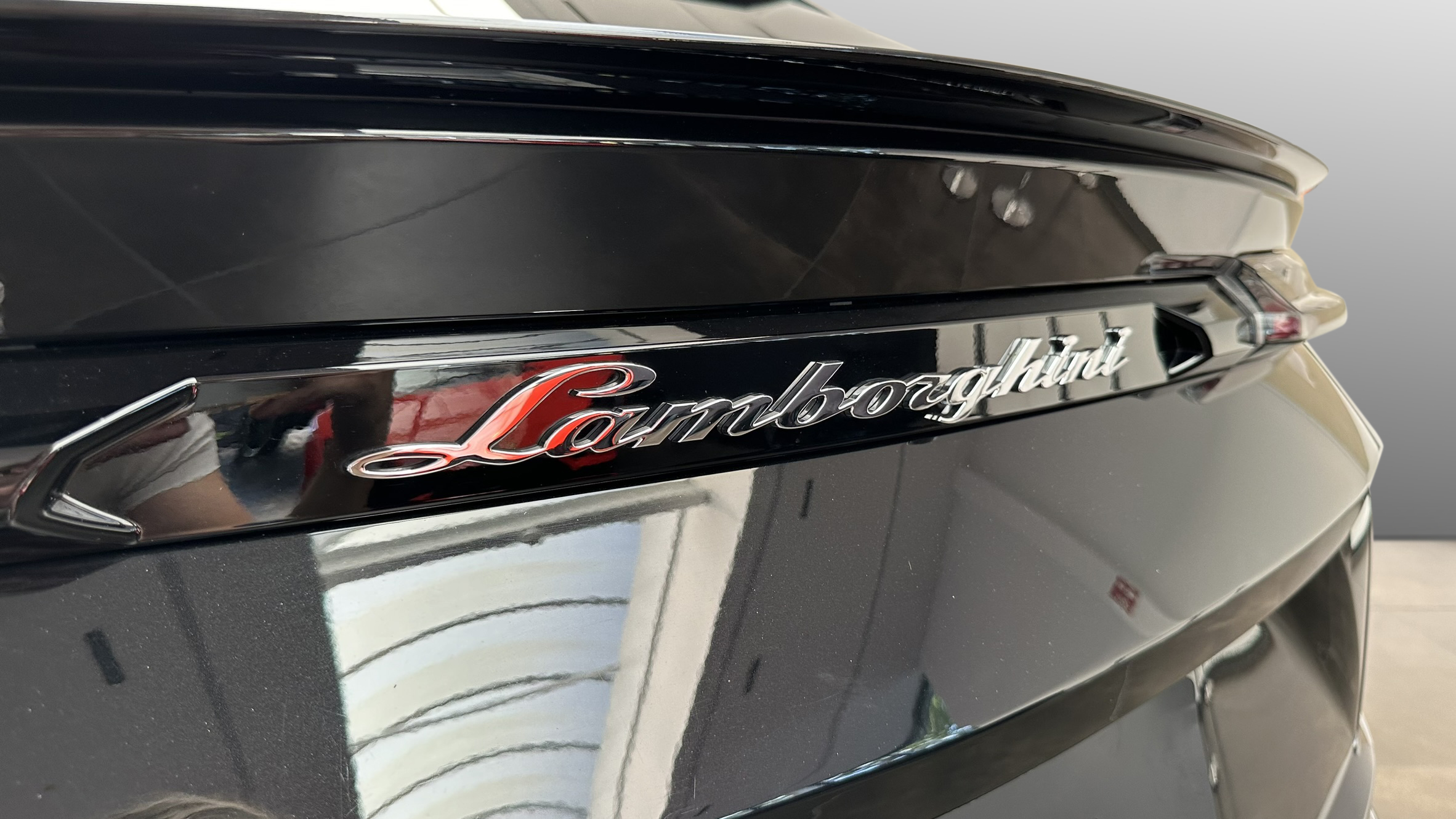 Lamborghini Urus Akrapovic | Lamborghini Nürnberg 