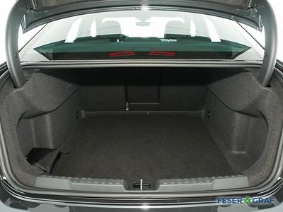 Audi A3 Lim. 30 TFSI advanced S tronic LED/ virtual Cockpi 