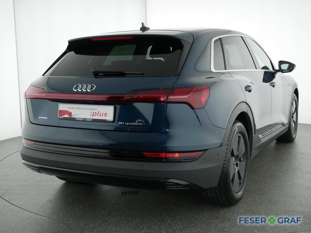 Audi E-tron 50 quattro 230 kW Pano/Navi+/Alcantara/Luftf./virt 